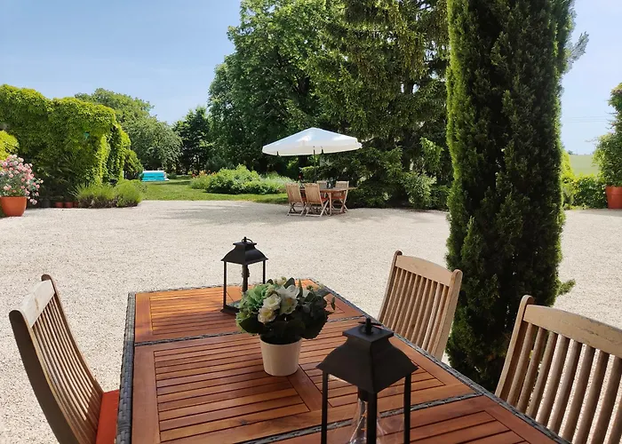 L'envolee Sauvage 4* Livers-Cazelles